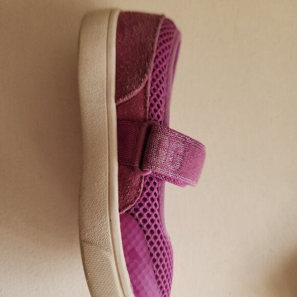 UGG Rennon Skimmer Mary Jane Flats - Picture 2 of 4